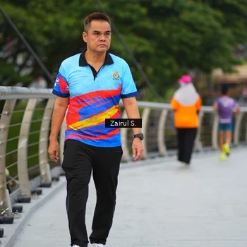 Runner Photo 7751654