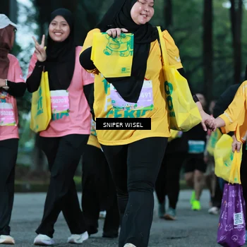 Runner Photo 7751661