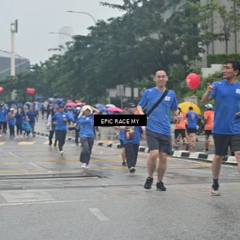 Runner Photo 7751671