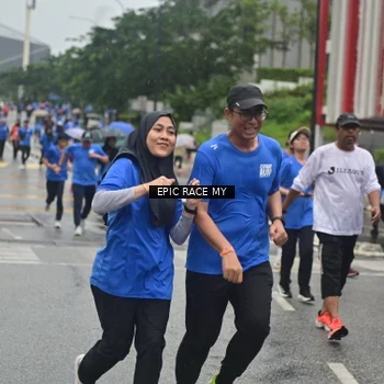 Runner Photo 7751674