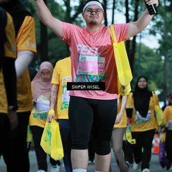 Runner Photo 7751688