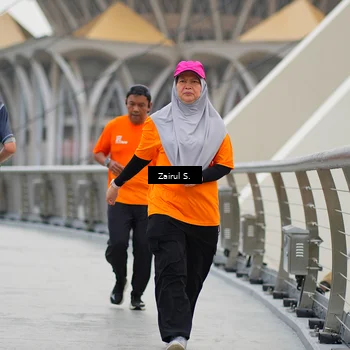 Runner Photo 7751705
