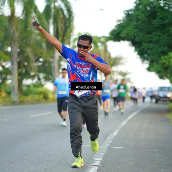 Runner Photo 7751706