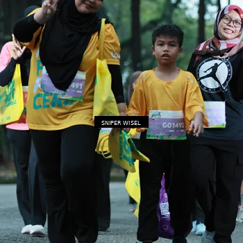 Runner Photo 7751710