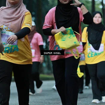 Runner Photo 7751736