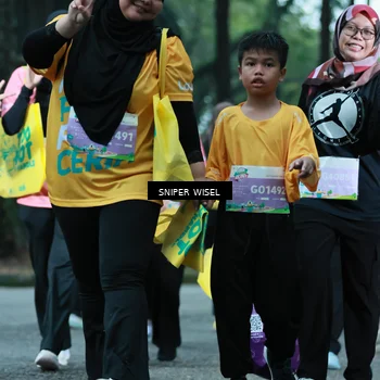 Runner Photo 7751745