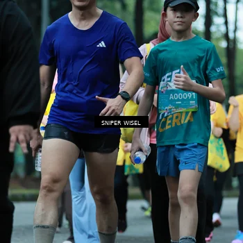 Runner Photo 7751752