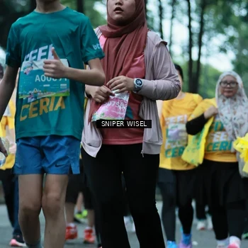Runner Photo 7751754