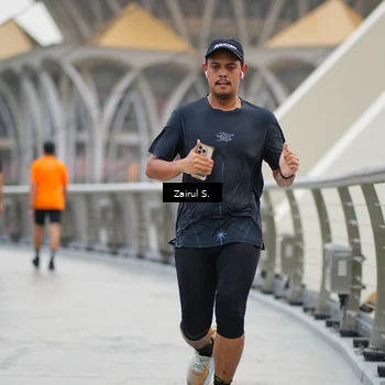 Runner Photo 7751757