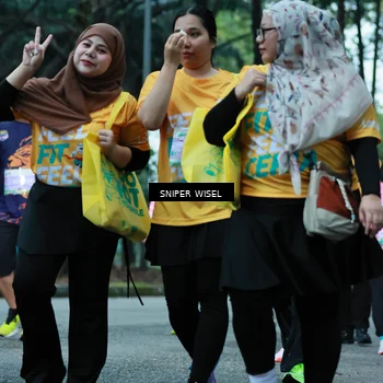 Runner Photo 7751760