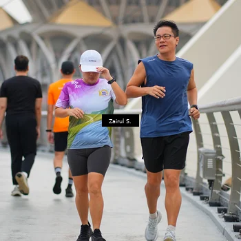 Runner Photo 7751762