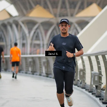 Runner Photo 7751765
