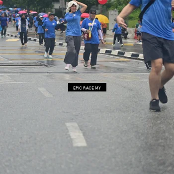 Runner Photo 7751770