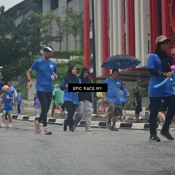 Runner Photo 7751779