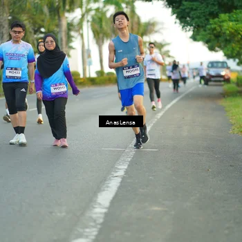 Runner Photo 7751798