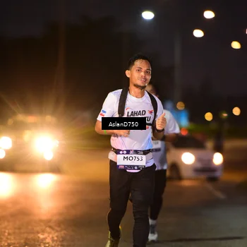Runner Photo 7751811