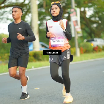 Runner Photo 7751825