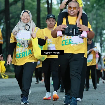 Runner Photo 7751841