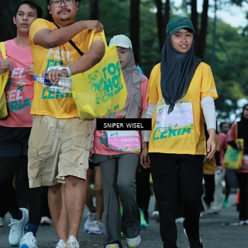 Runner Photo 7751846