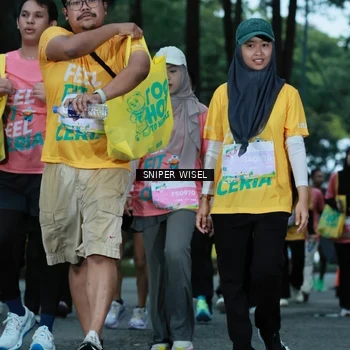 Runner Photo 7751848