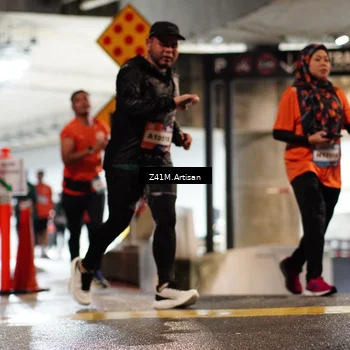 Runner Photo 7751853