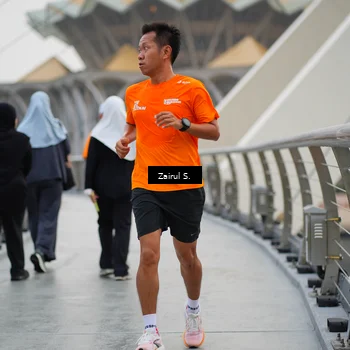Runner Photo 7751854