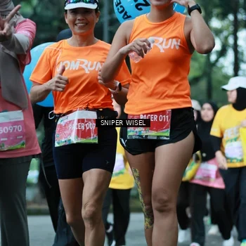 Runner Photo 7751856