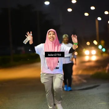Runner Photo 7751858