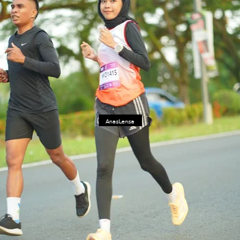 Runner Photo 7751870