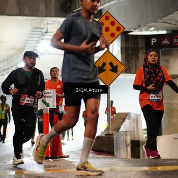 Runner Photo 7751872