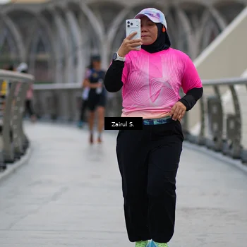 Runner Photo 7751879