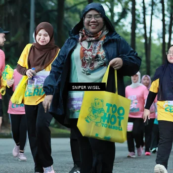 Runner Photo 7751900