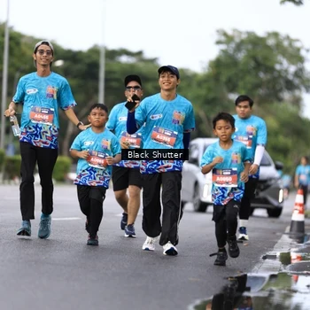 Runner Photo 7751905