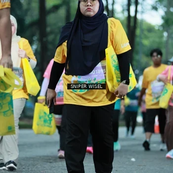 Runner Photo 7751914