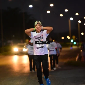 Runner Photo 7751927