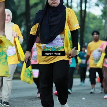 Runner Photo 7751936