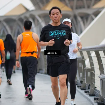 Runner Photo 7751948