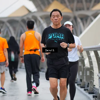 Runner Photo 7751951