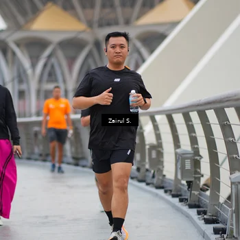 Runner Photo 7751956