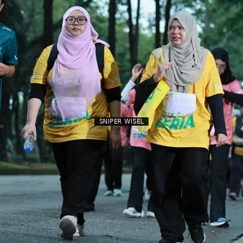 Runner Photo 7751973
