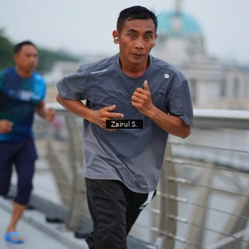 Runner Photo 7752049