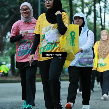 Runner Photo 7752065