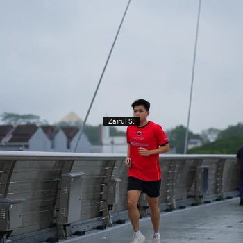 Runner Photo 7752067