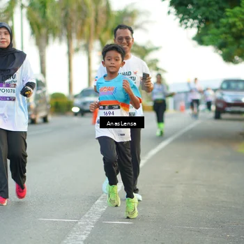 Runner Photo 7752075