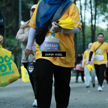 Runner Photo 7752100