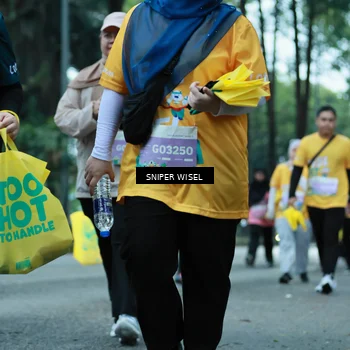 Runner Photo 7752109
