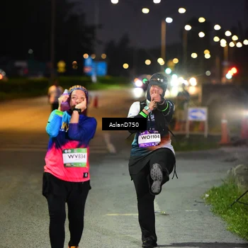 Runner Photo 7752113