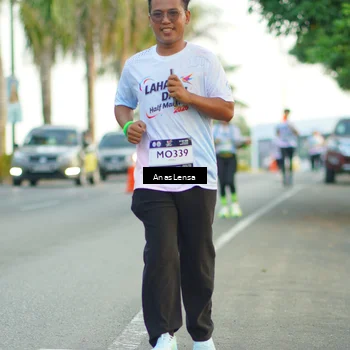 Runner Photo 7752131