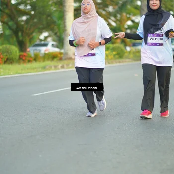 Runner Photo 7752140