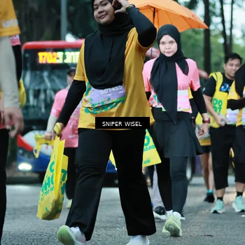 Runner Photo 7752162